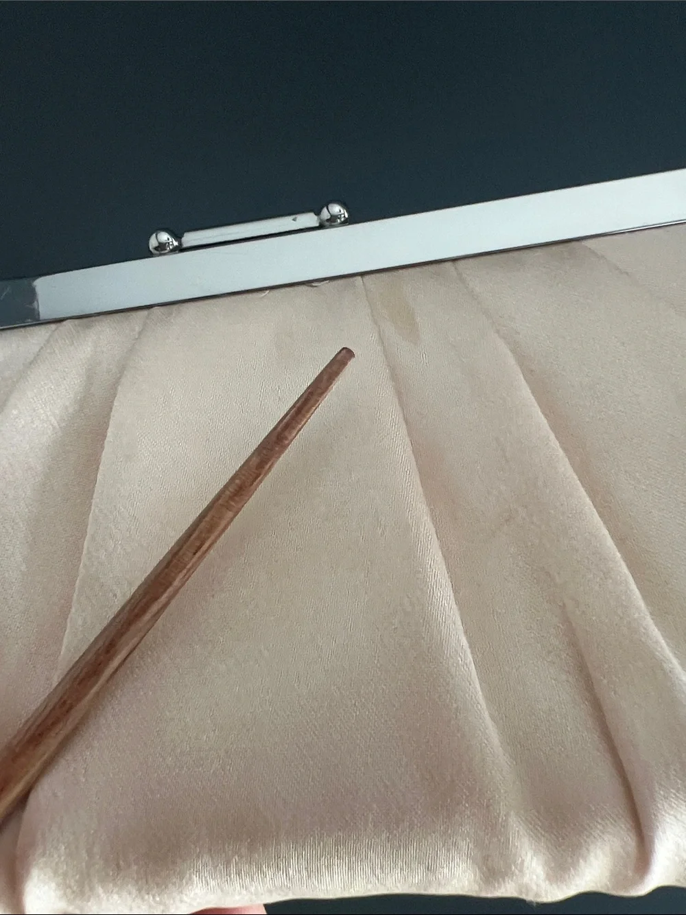 Gunne Sax by Jessica Mc Clintock Elegant Cream satin Pleated Clutch